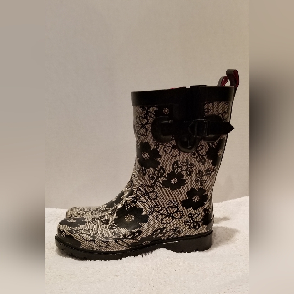 Rain boots